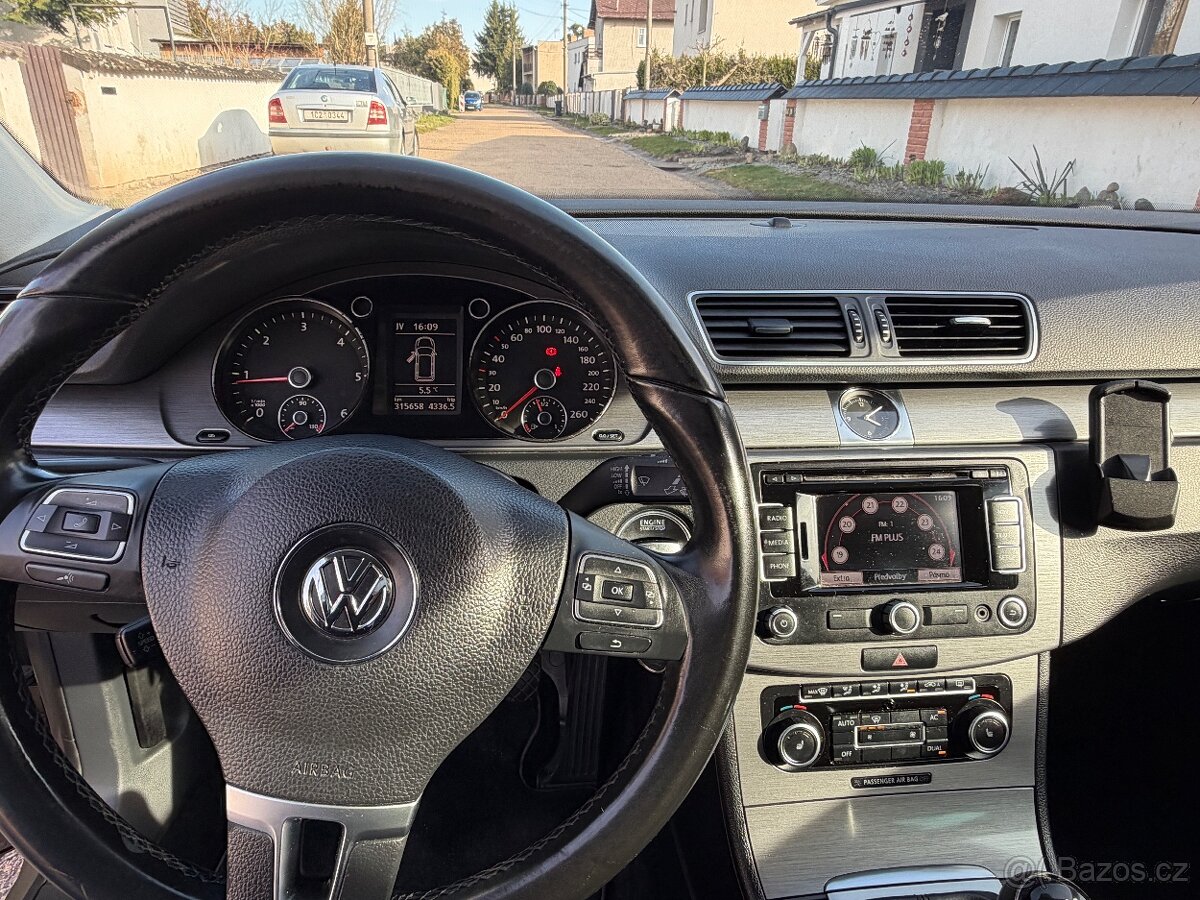 Volkswagen Passat Variant 2.0 TDI - 7
