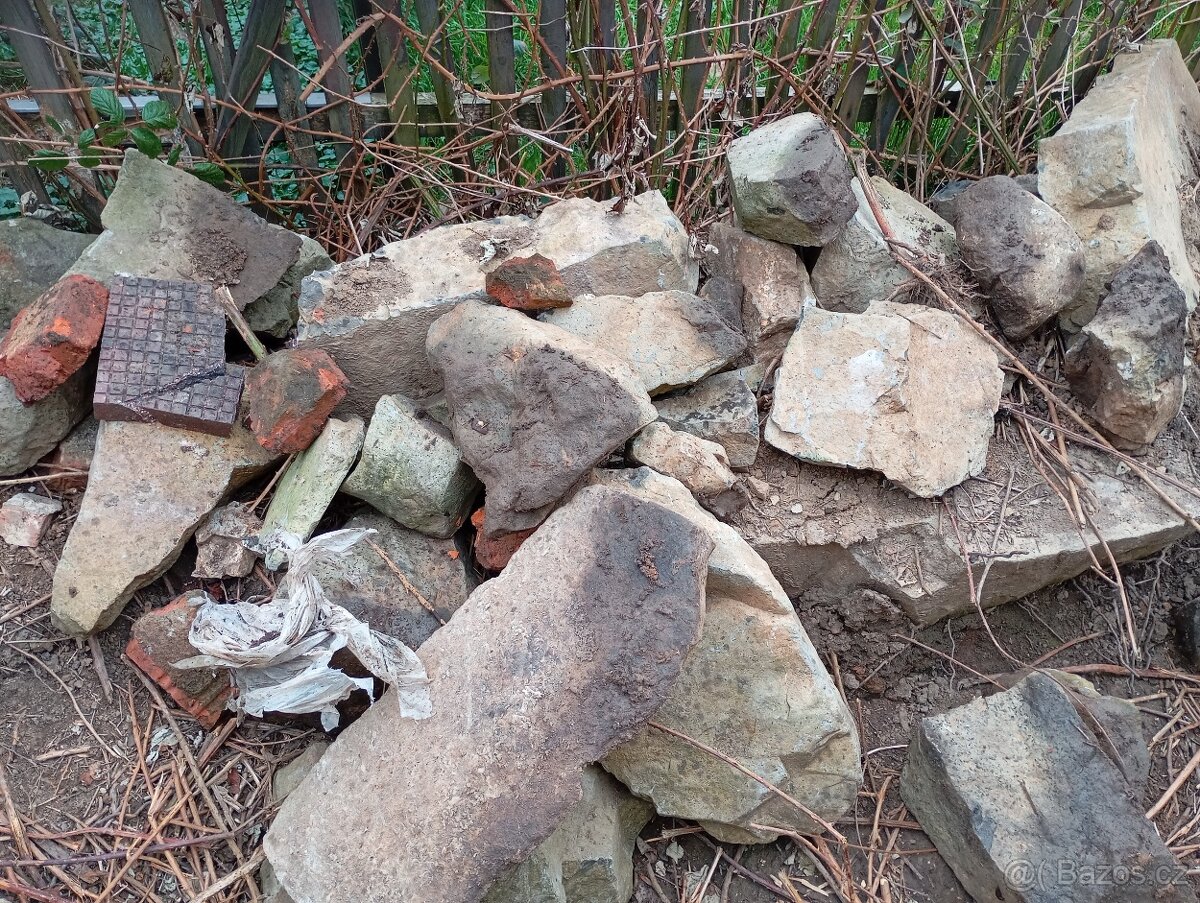 Kameny za odvoz - 7