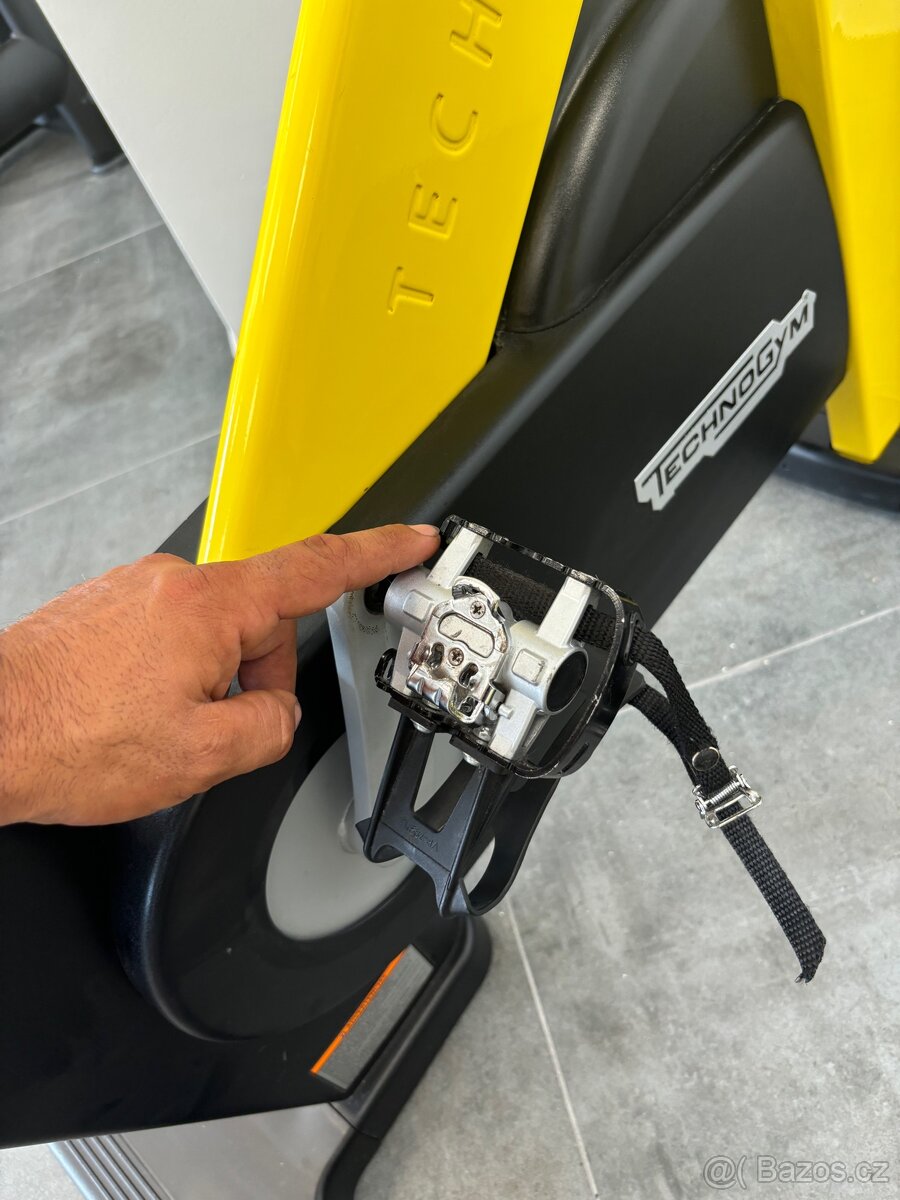 Technogym - Group Cycle Connect- žluté - 7