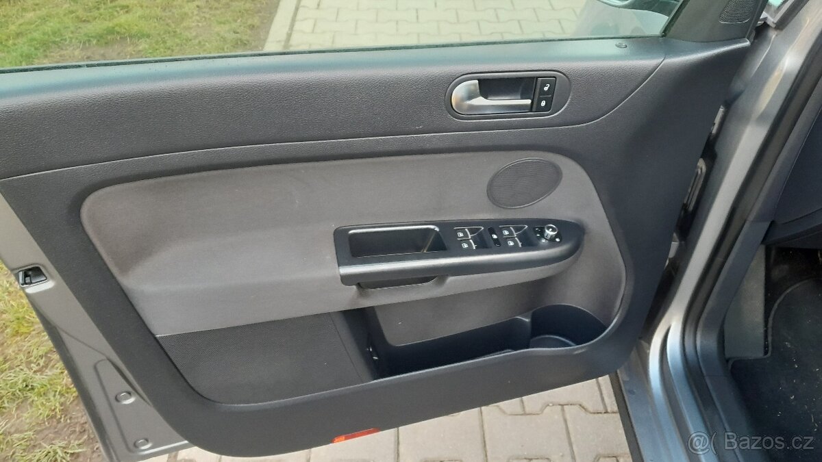 VW Golf 6 Plus, 1.6 TDI, - 7