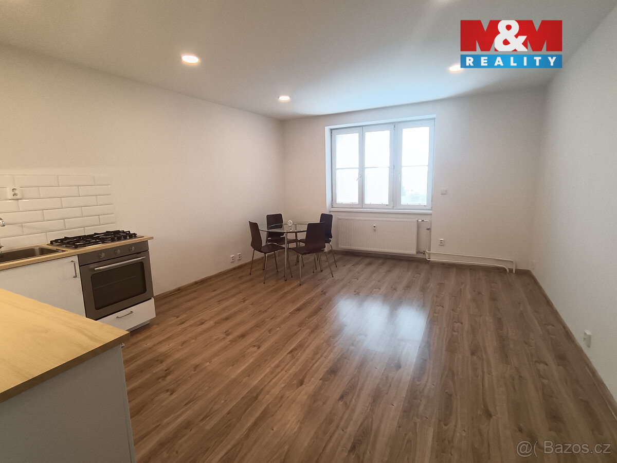 Prodej bytu 2+kk, 46 m², Ostrava, ul. Nádražní - 7