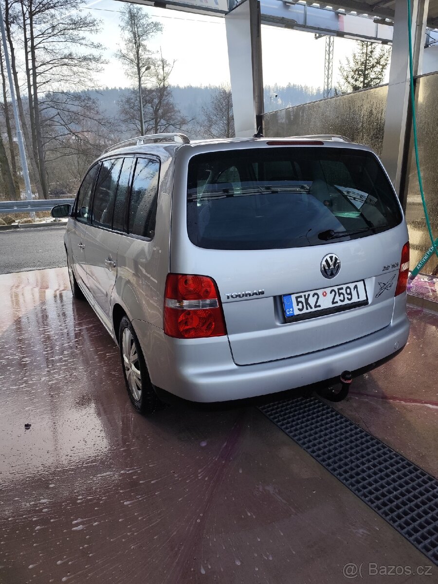 Volkswagen Touran 2.0 tdi 103 kW - 7