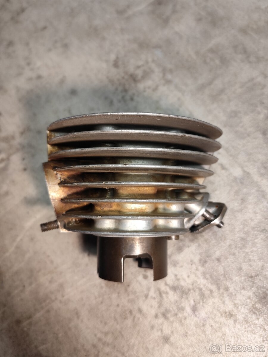 Válec Stadion - výbrus - 7