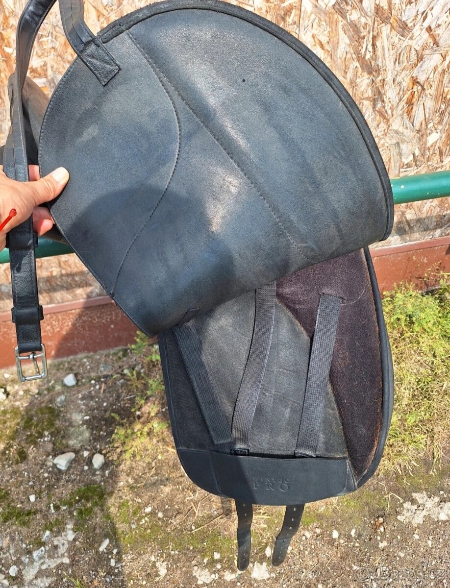 Drezurní sedlo Wintec PRO - 7