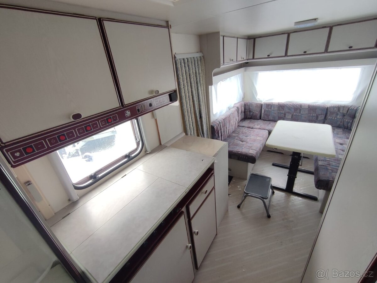 KNAUS 490, nová STAN, WC, extrémně zachovalý, 100km/h - 7