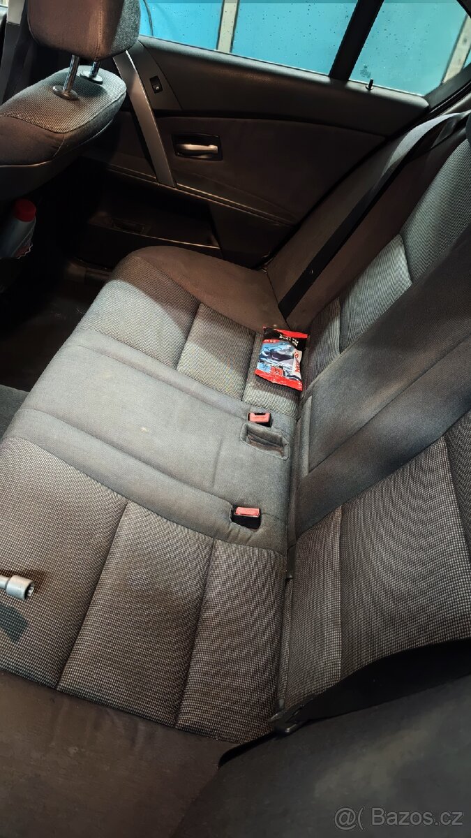 Bmw E60 520i - 7