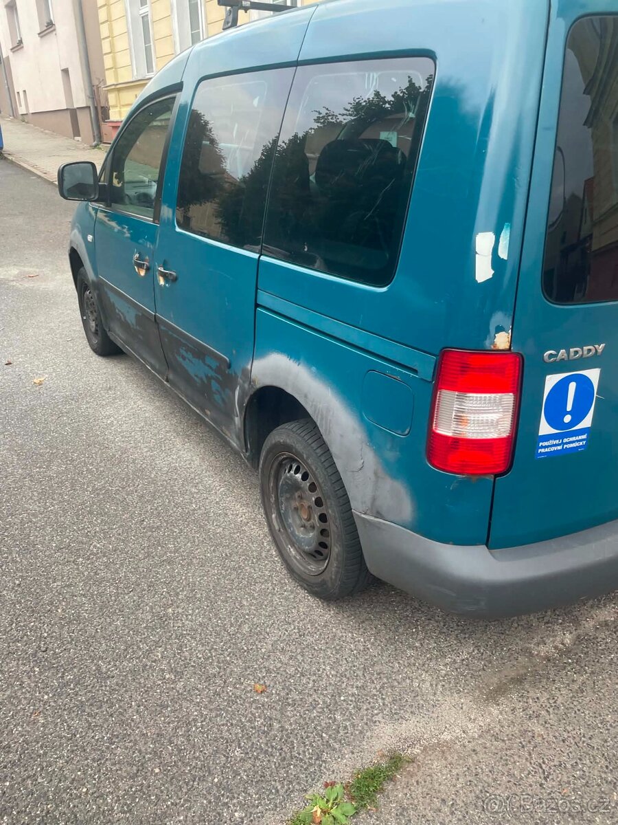 Volkswagen caddy 1.9 tdi 77 kw 2005 - 7