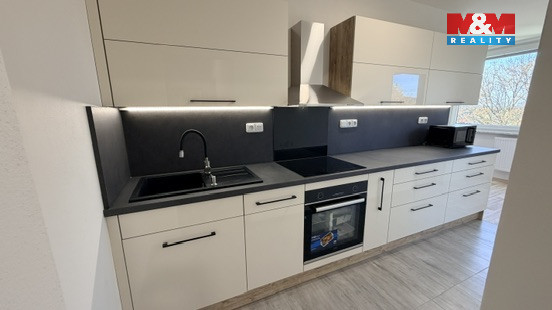 Prodej bytu 2+1, Hustopeče nad Bečvou, ul. J. V. Choráze - 7