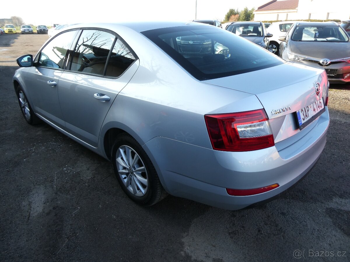 Škoda Octavia 1.6 TDi 77kW, ČR, 1.majitel, DPH, auto. klima - 7