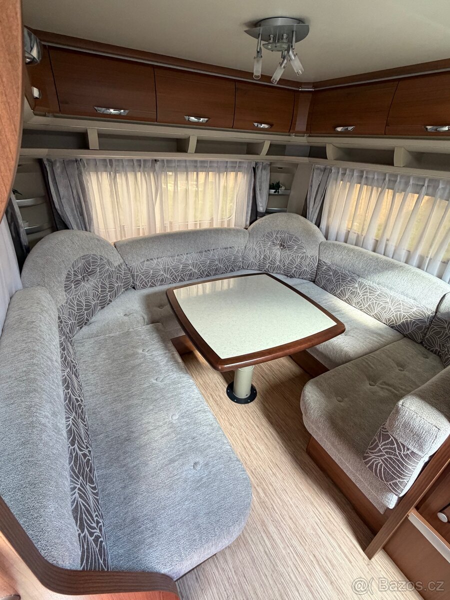 Prodám Hobby Premium 560 UL - 7