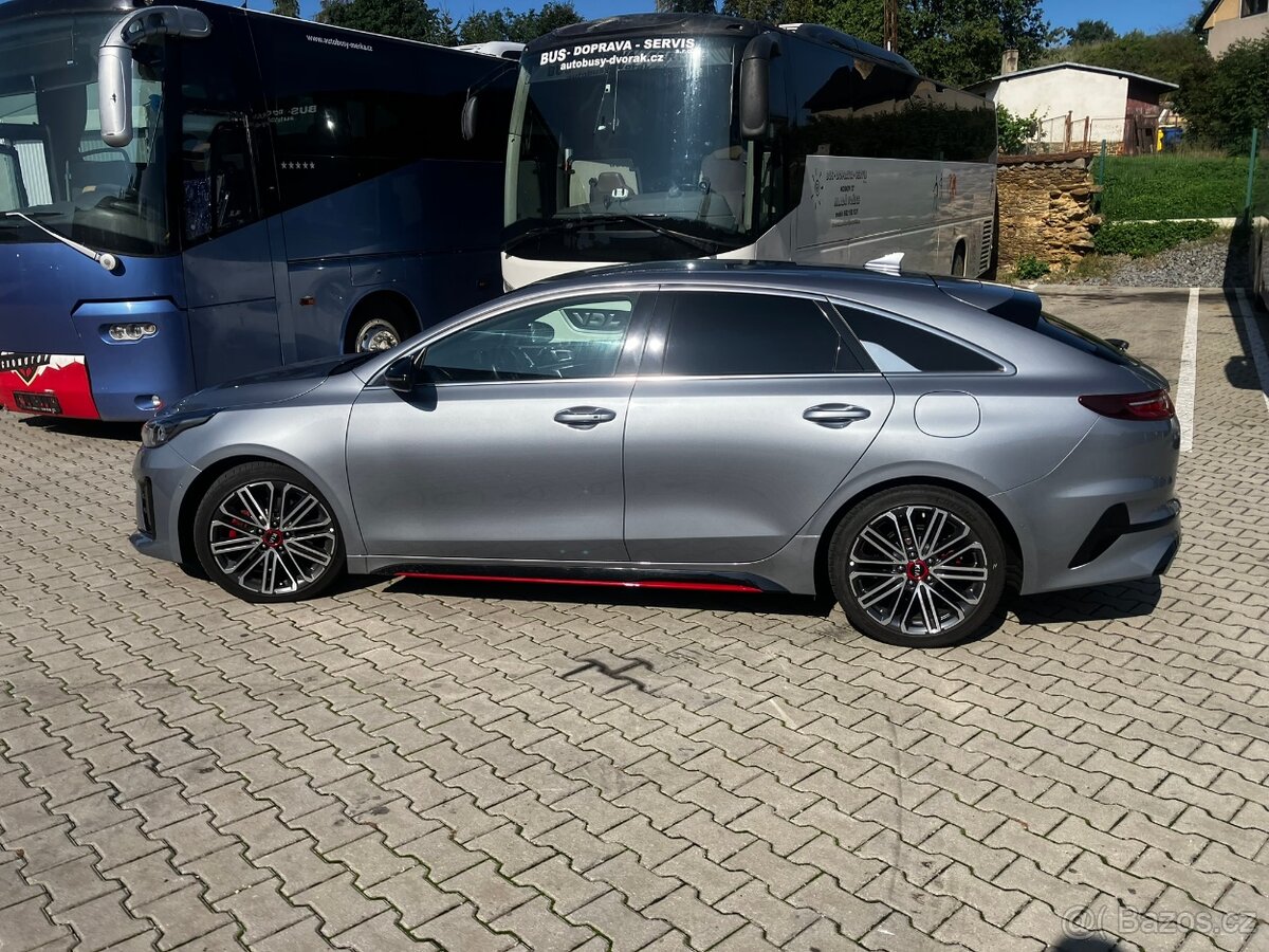 KIA ProCeed 1,6 TGDi - 7