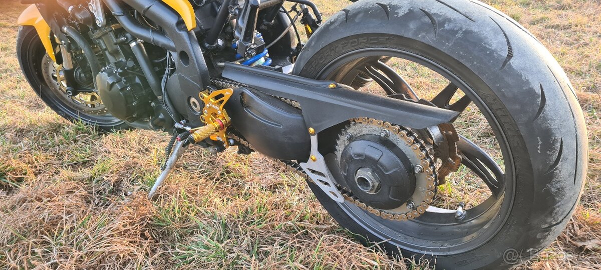 Triumph Speed Triple 1050 - 7