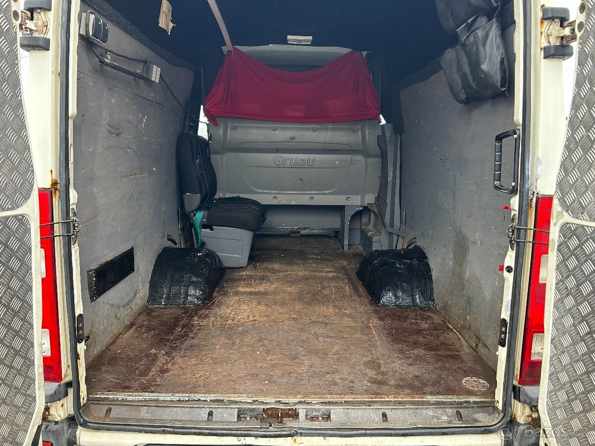 Iveco Daily 35C12 7míst dvoumontáž - 7