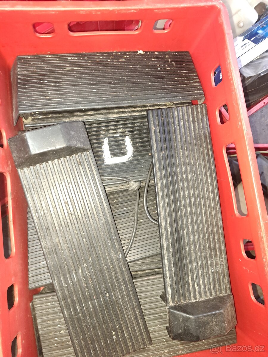 Dily -audi 80 coupe b2 - 7