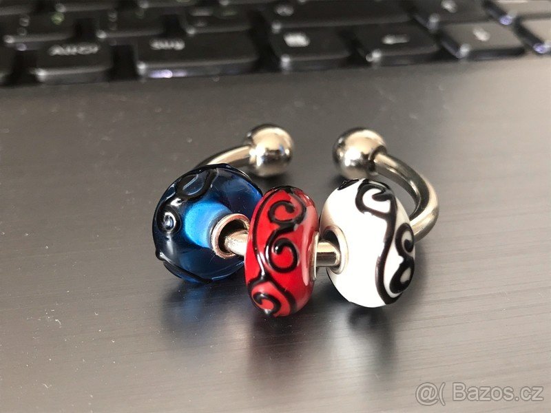 Set korálků Macrow v barvě trikolory - 7