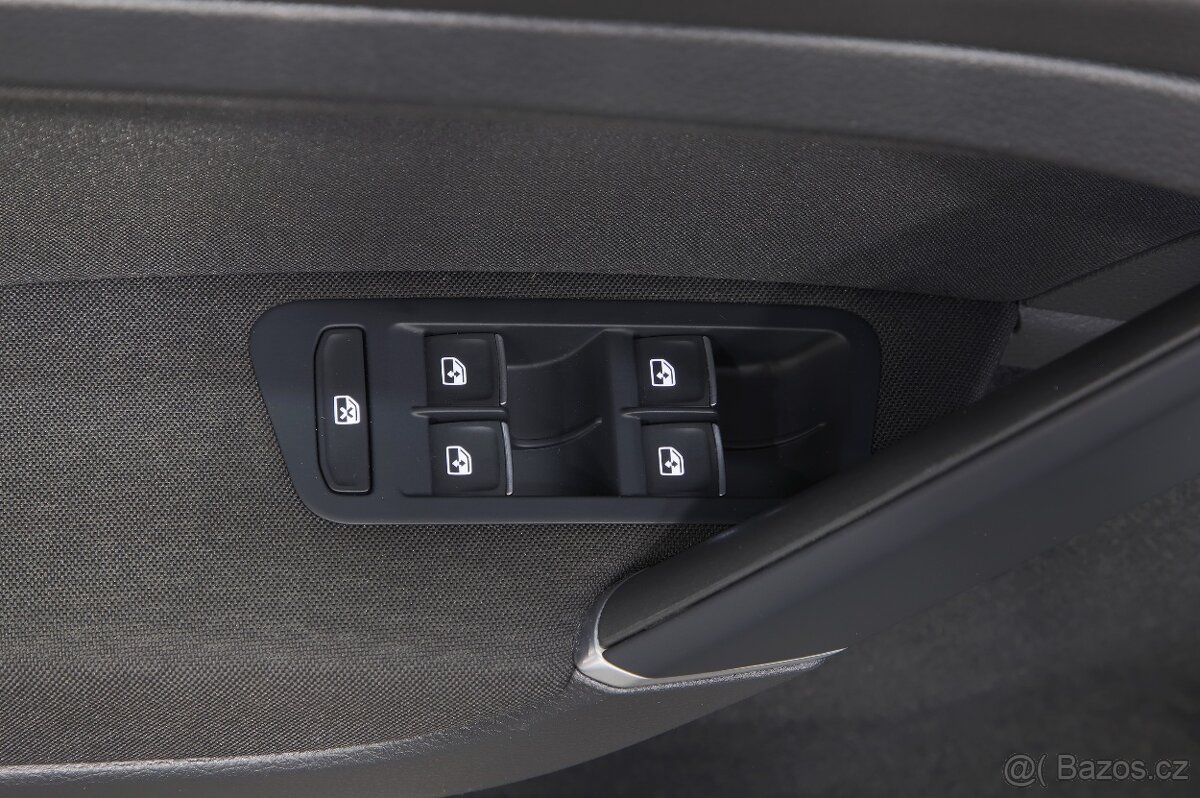 VW Golf 7 Variant Highline 2.0 TDI 110kW - záruka Autodraft - 7