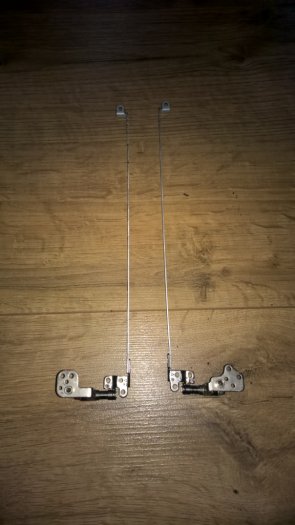 Prodám různé panty na notebooky část první. - 7