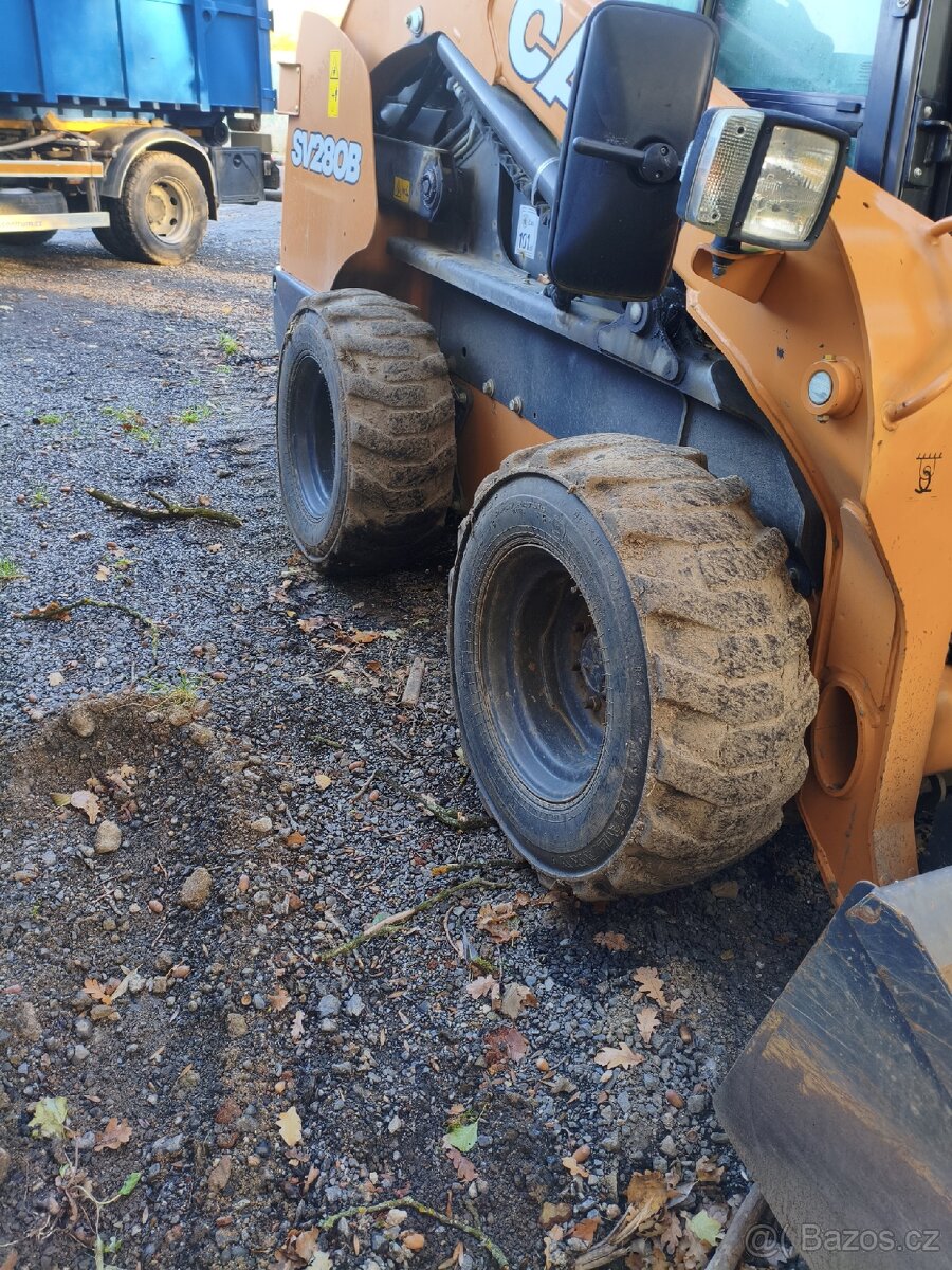 Smykový nakladač 12-16.5 - 7