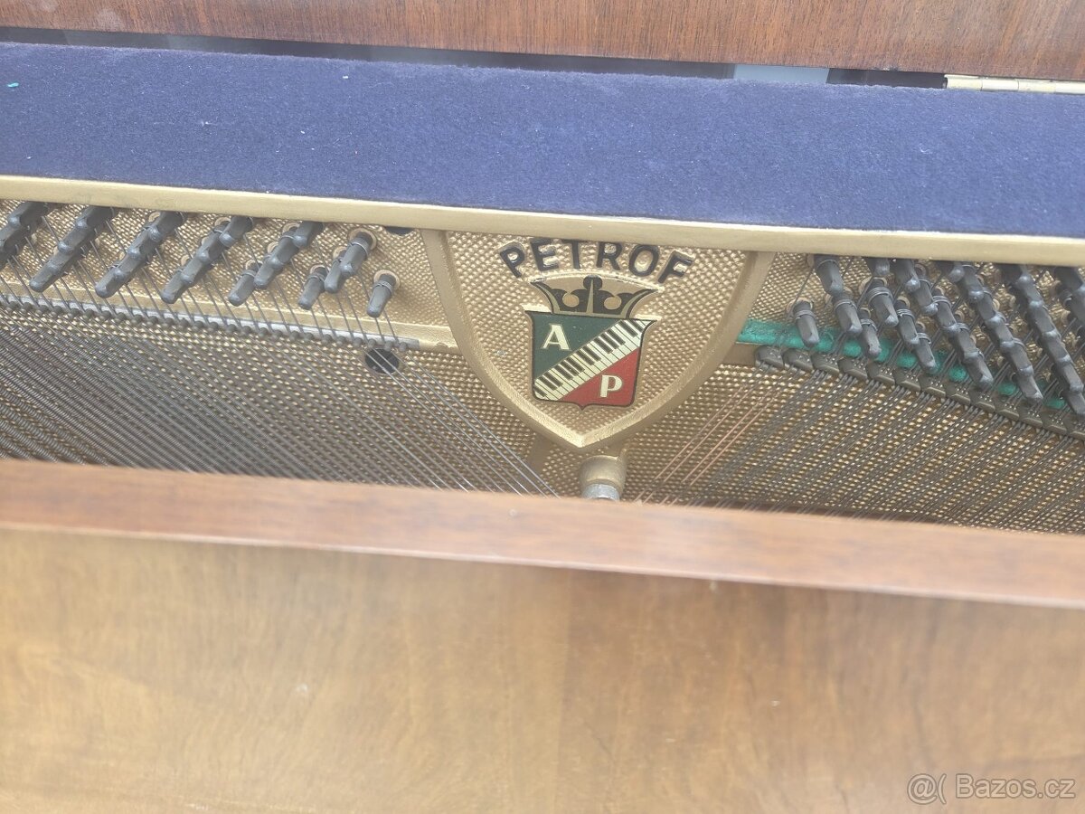 Piano Petrof - 7