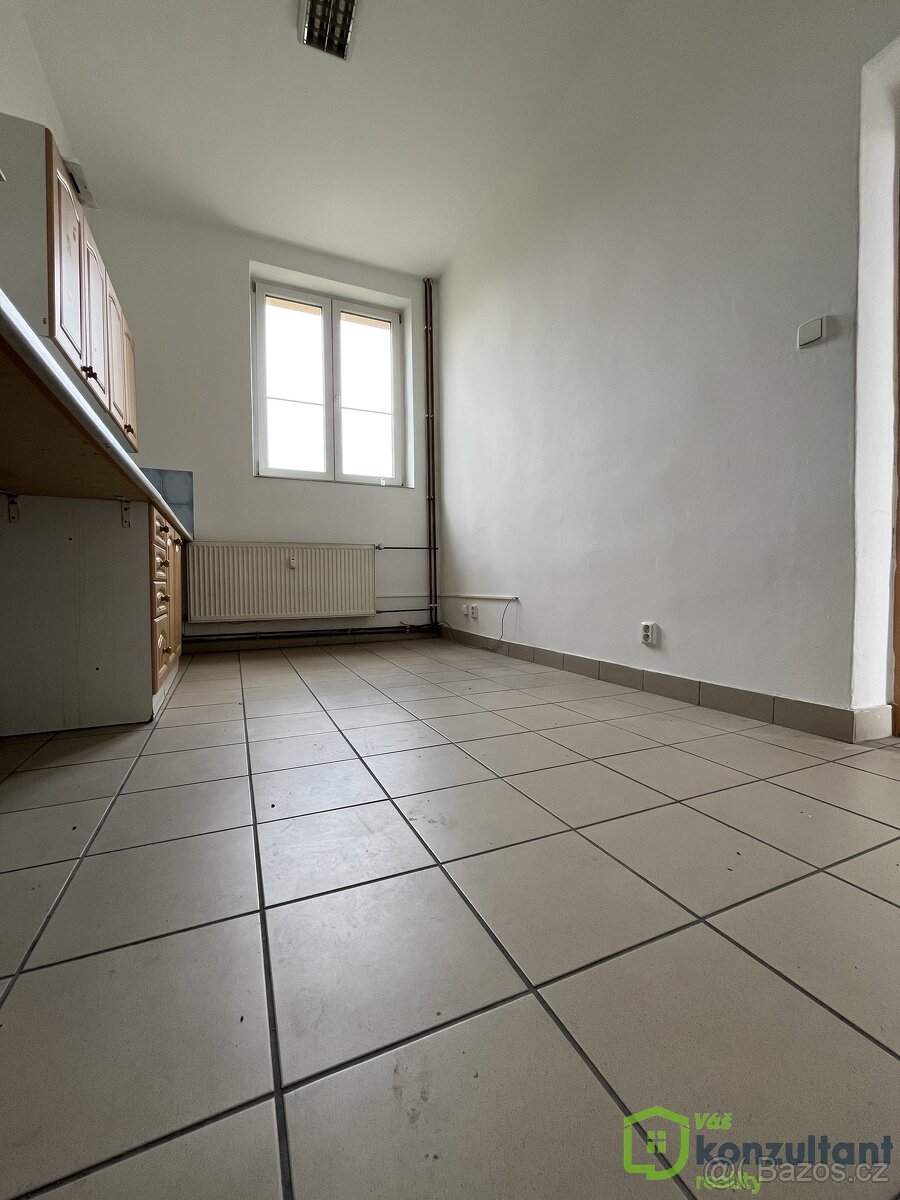 Pronájem skladu 109 m², Kopřivnice, ev.č. 00822 - 7