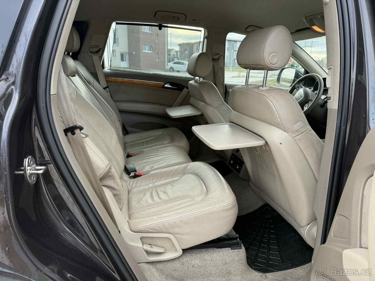 Prodám Audi Q7 - 7