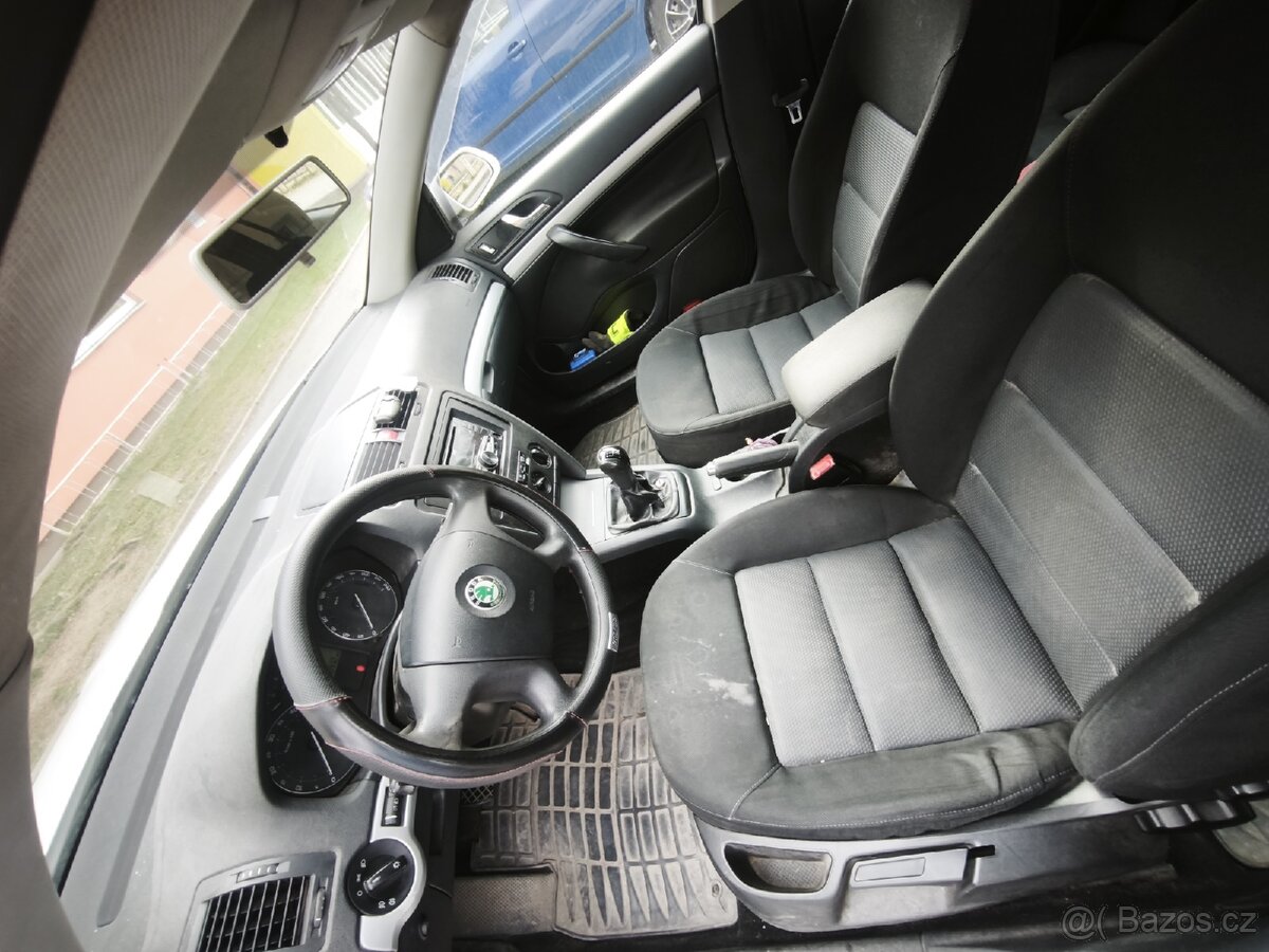 Octavia 2 1.9tdi - 7