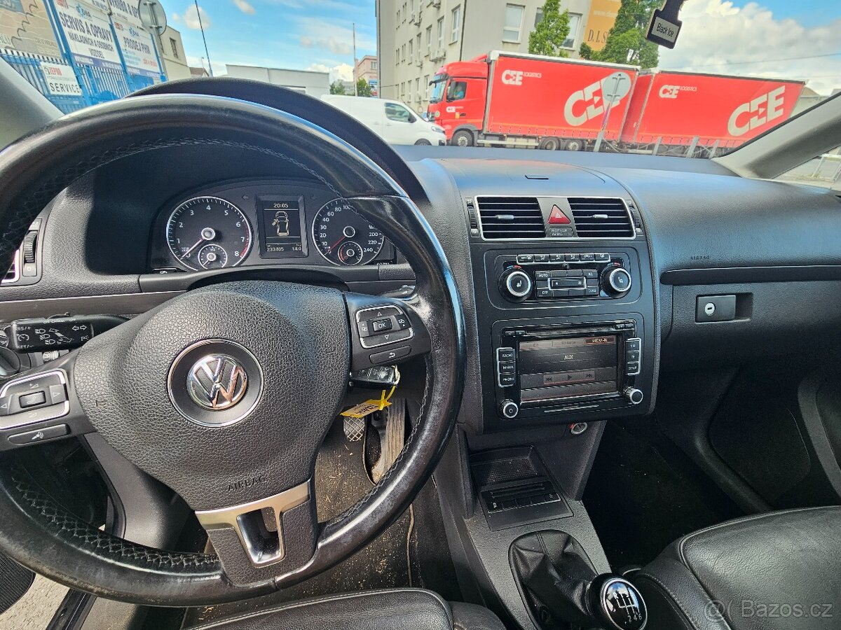 Touran cross 1,4tsi CNG - 7