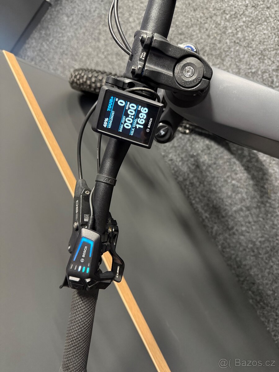 CUBE Stereo Hybrid 140HPC RACE 625 vel.M 1696 KM KARBON - 7