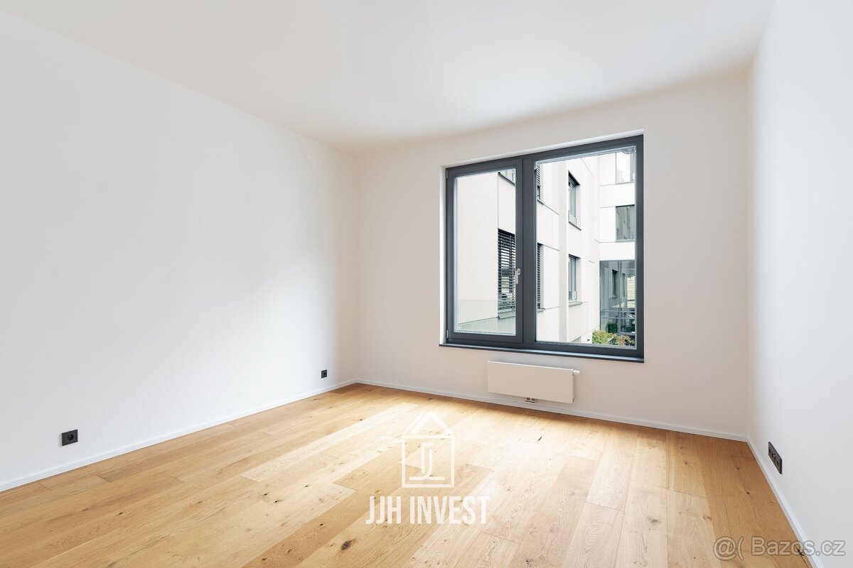 Prodej moderního bytu 3+kk s balkonem, sklepem a parkováním - 7