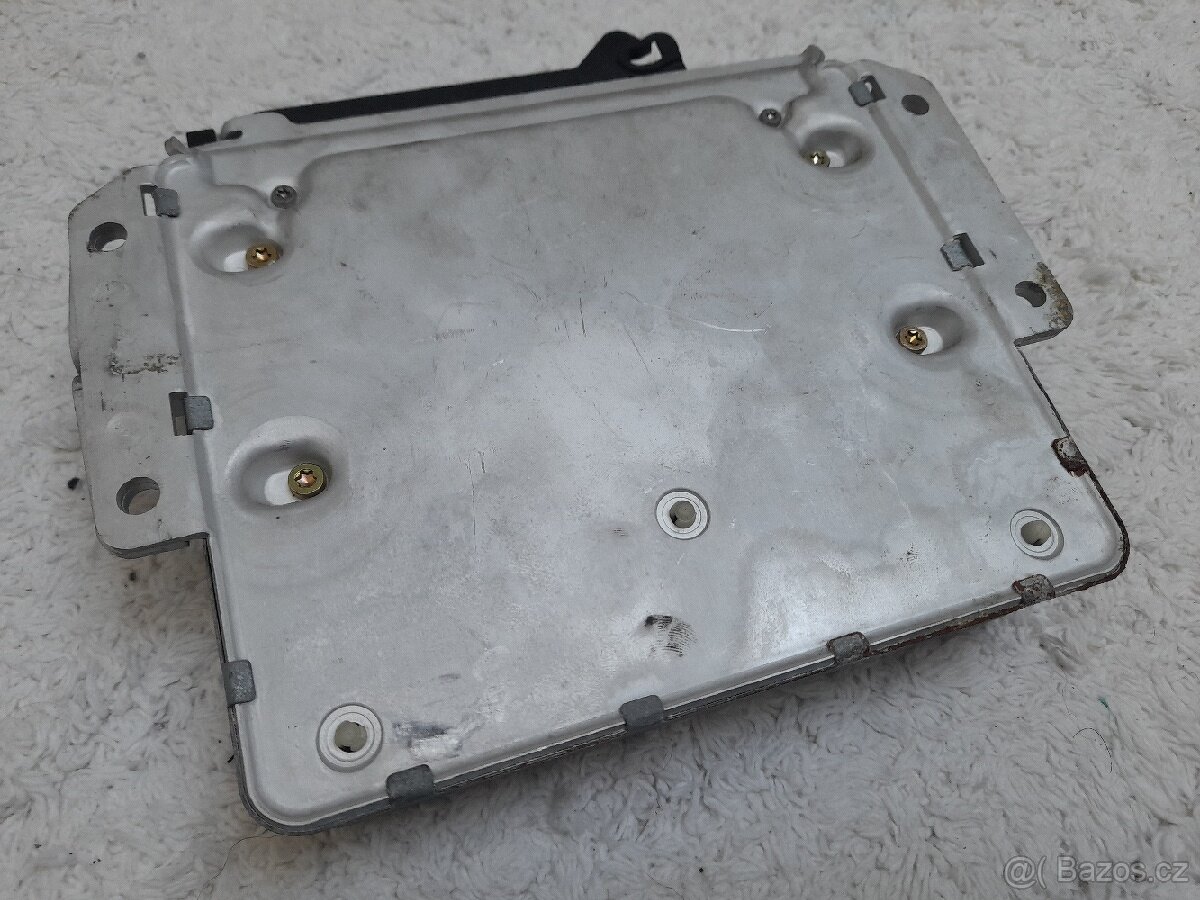 Řídící jednotky BMW e32 / e34 - 7