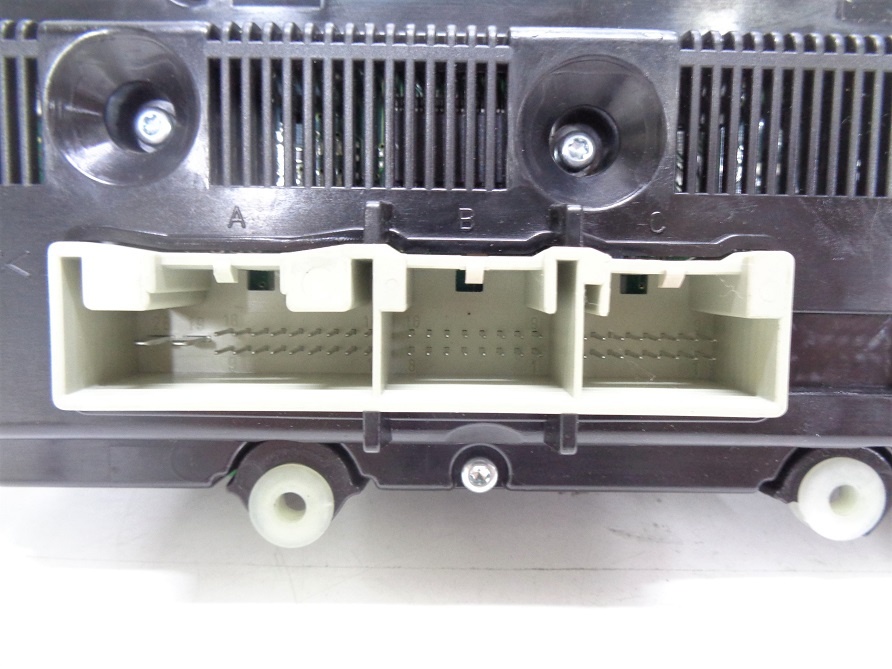 VW Passat B6 ovládací panel klimatizace - klimatronic - 7