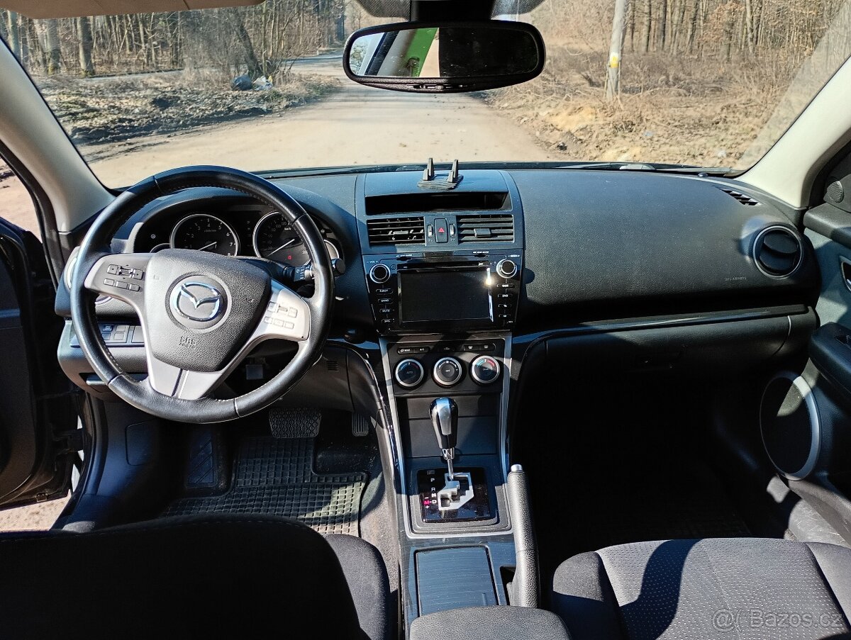 Prodej zachovalého vozu MAZDA 6 GH hatchback - 7