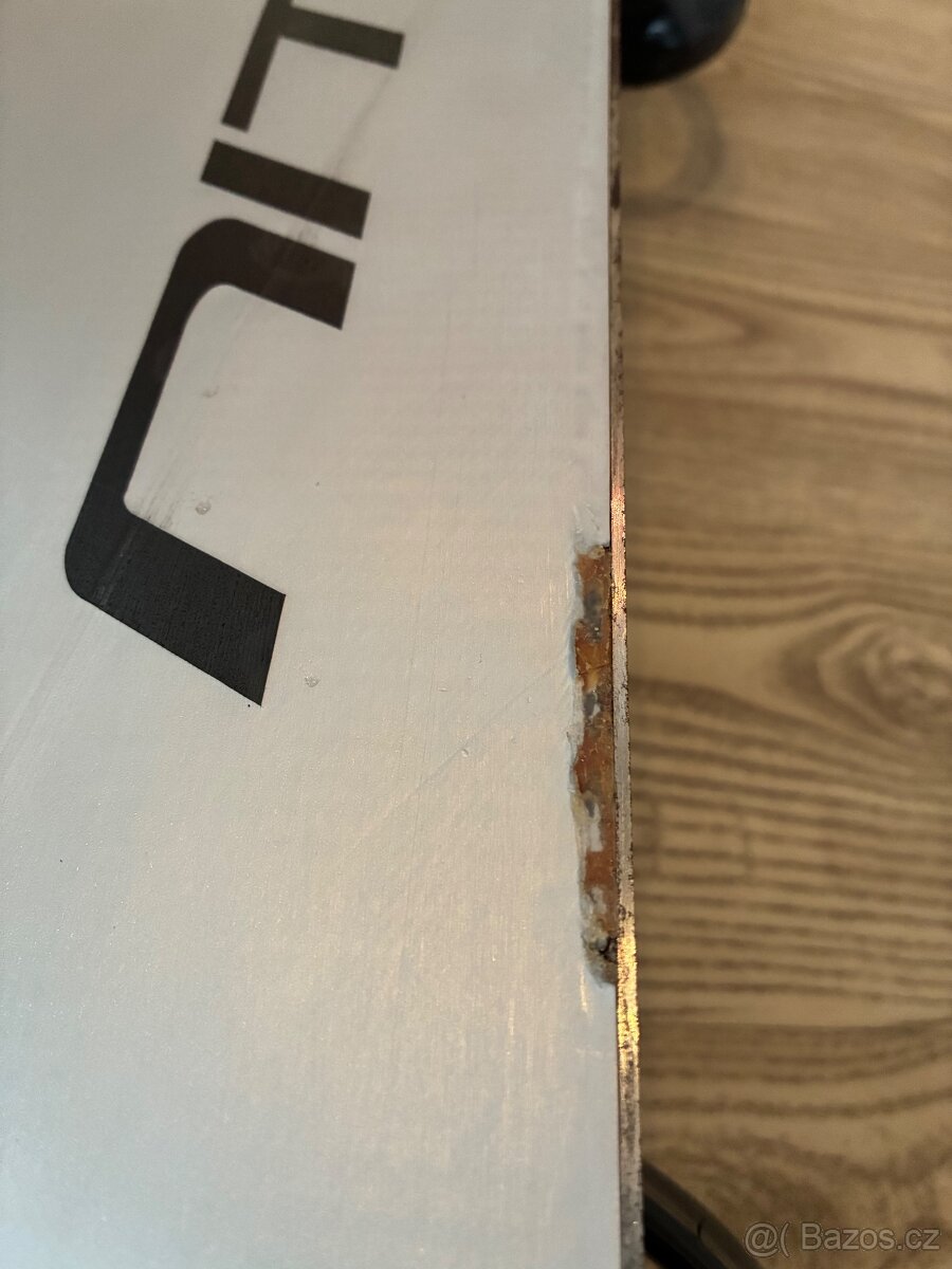 Prodám snowboard Nitro vel.162 - 7