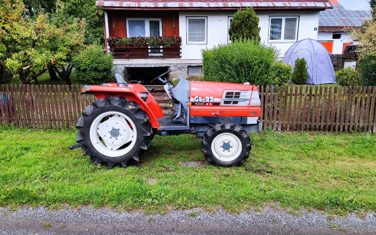 Malotraktor Kubota - 7