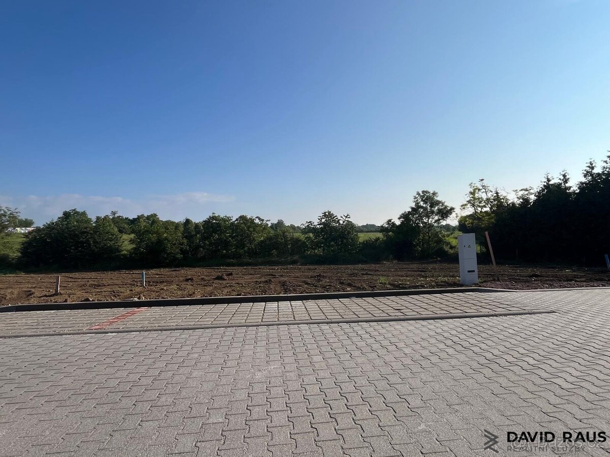 Prodej stavebního pozemku (617m²), ul. Štefánikova, Rajhrad - 7