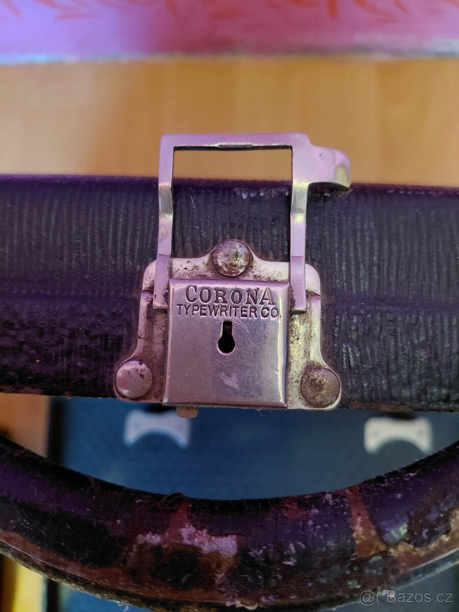 Historický psaci stroj Corona - 7