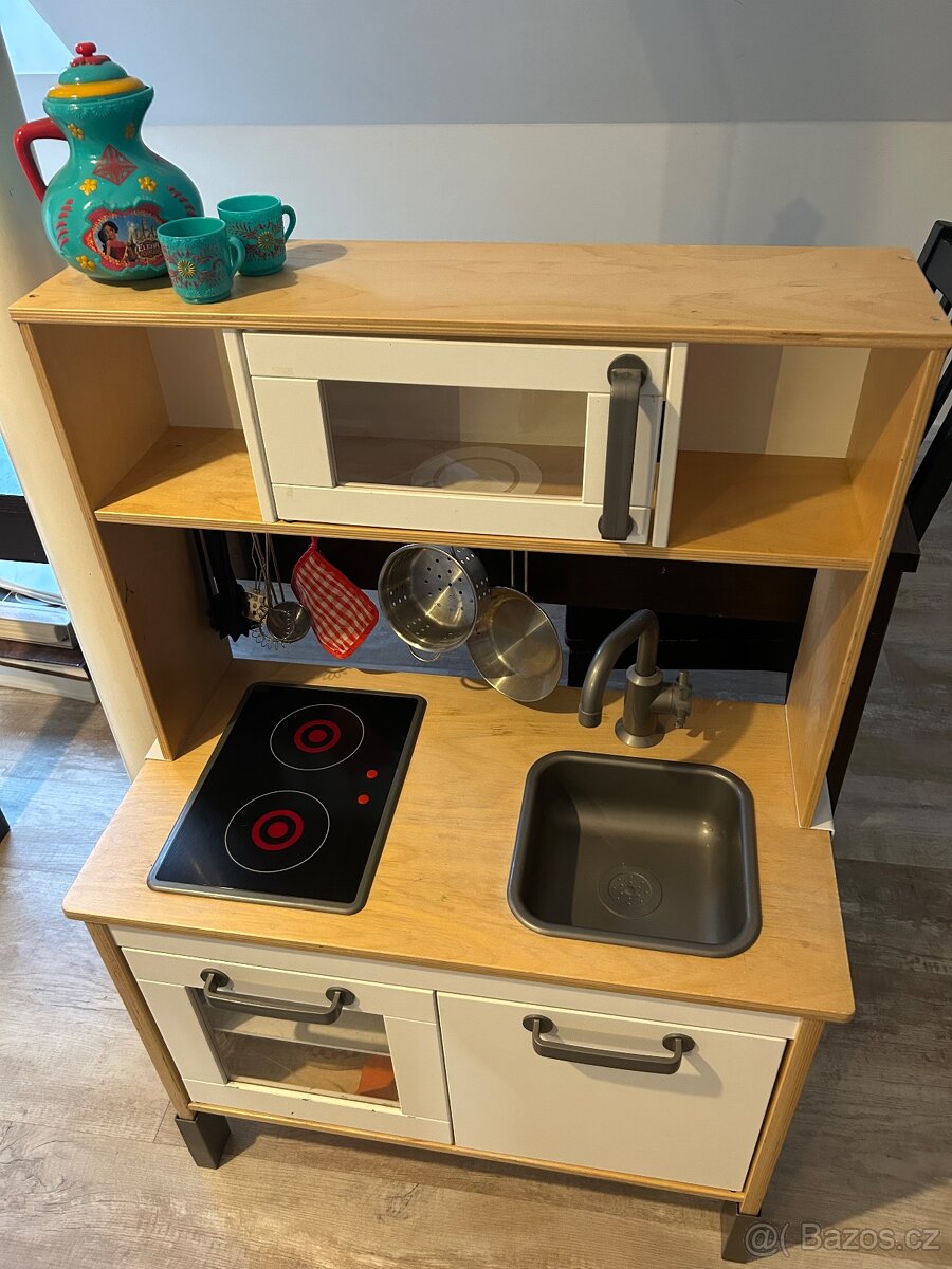 Dřevěná kuchyňka IKEA s příslušenstvím - 7