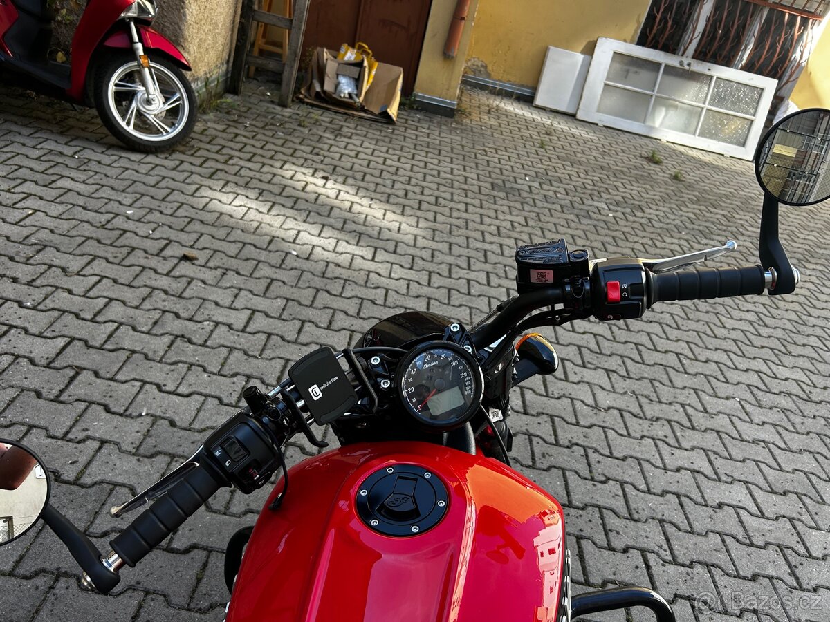 Prodám Indian scout bobber. Možnost odpočtu DPH - 7