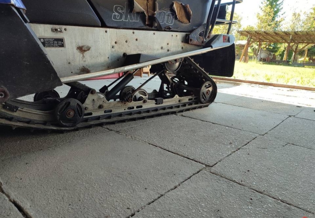 Díly pro sněžný skútr Ski Doo Skandic 500 - 7