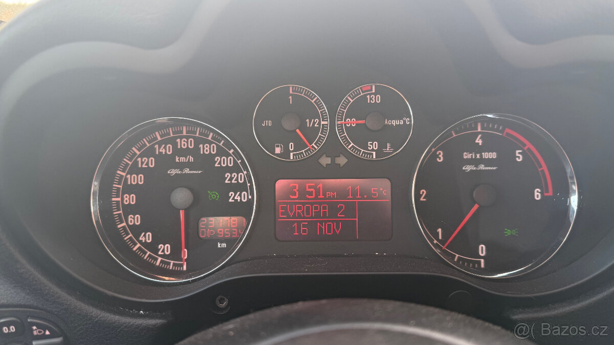 Alfa Romeo 147 1,9jtd facelift - 7