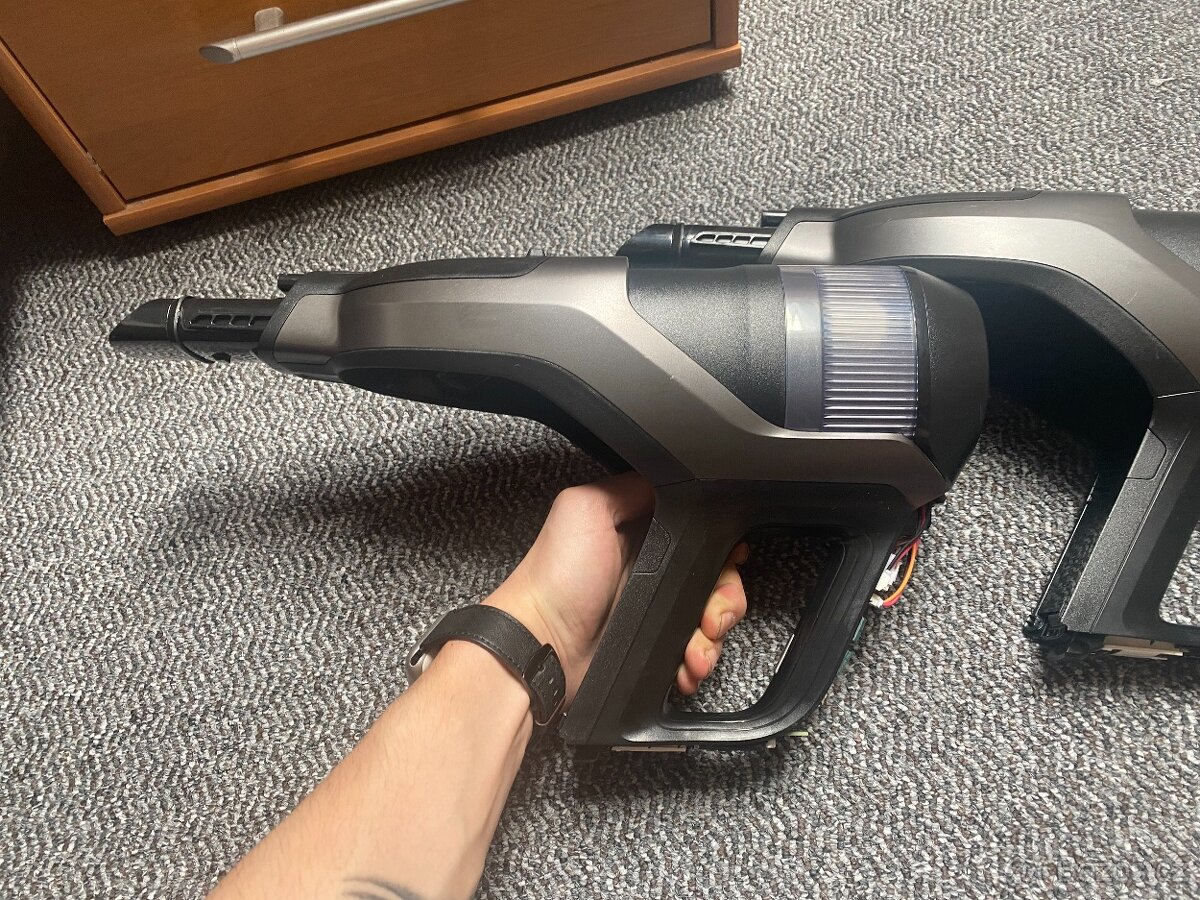 3x Tyčový vysavač Philips XC 8349/01 na ND - 7