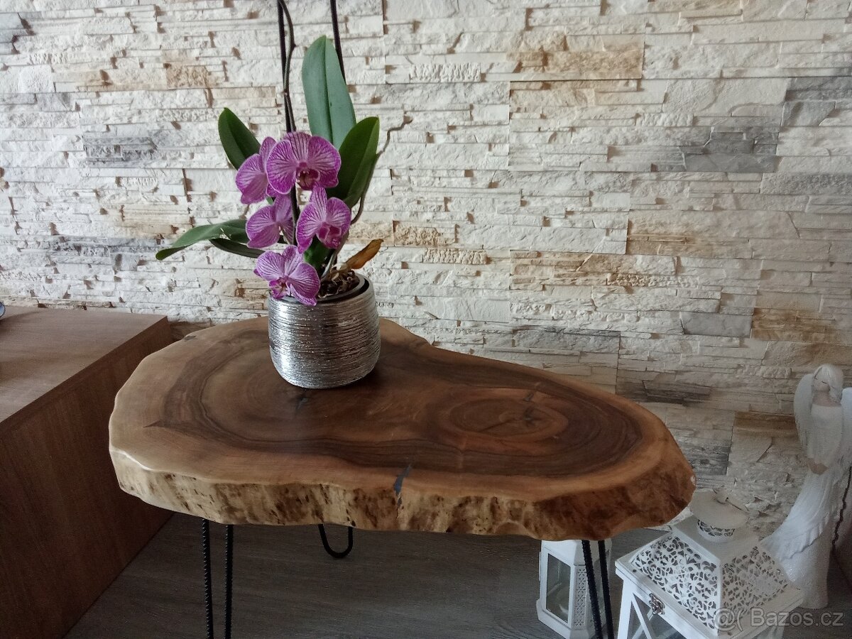 Odkládací stolek - 7
