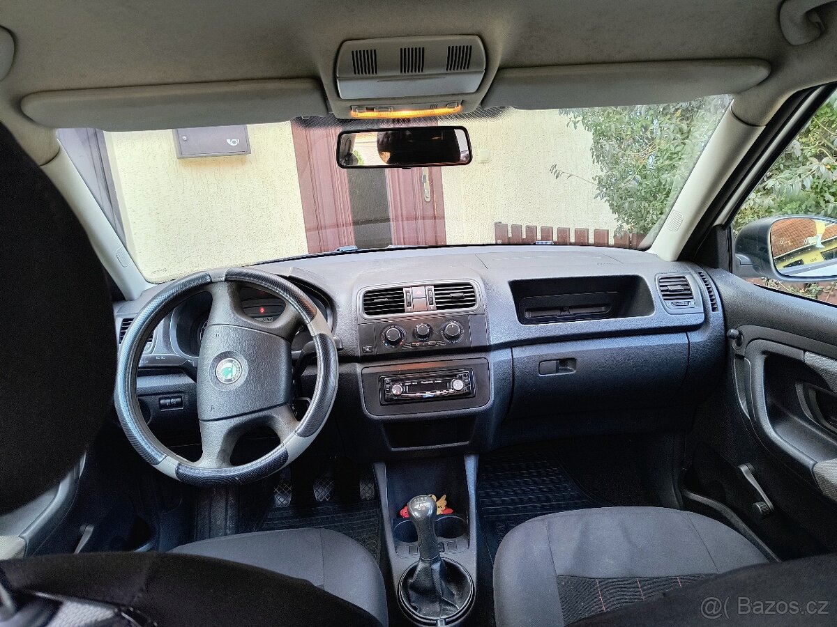 Škoda Fabia II - 7