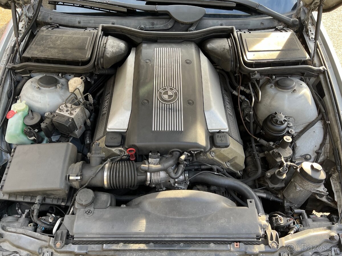 1998 BMW E39 540i V8 210kW - 7