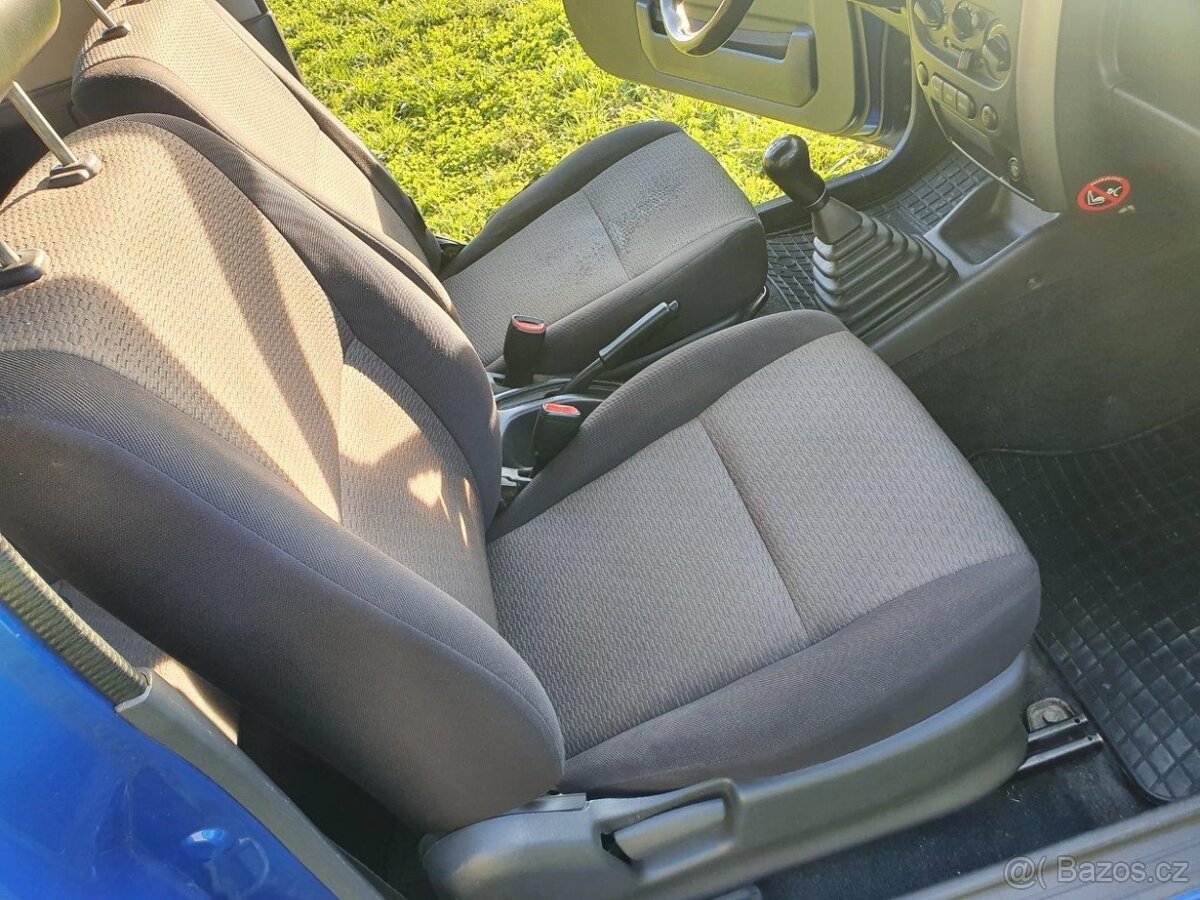 Prodám SUZUKI Jimny 1.3 4x4 - 7