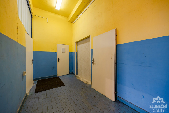 Pronájem skladového prostoru s kanceláří – 70 m², Předbransk - 7