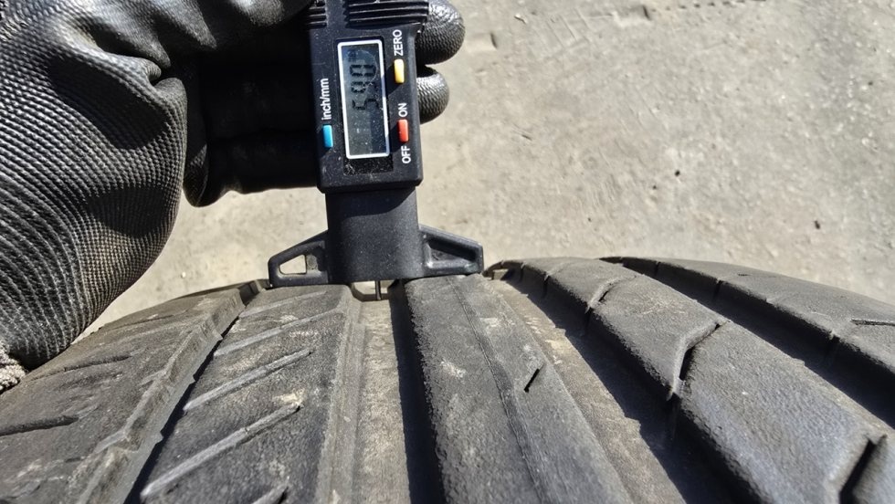 Letní pneu 245/45/19 Continental - 7