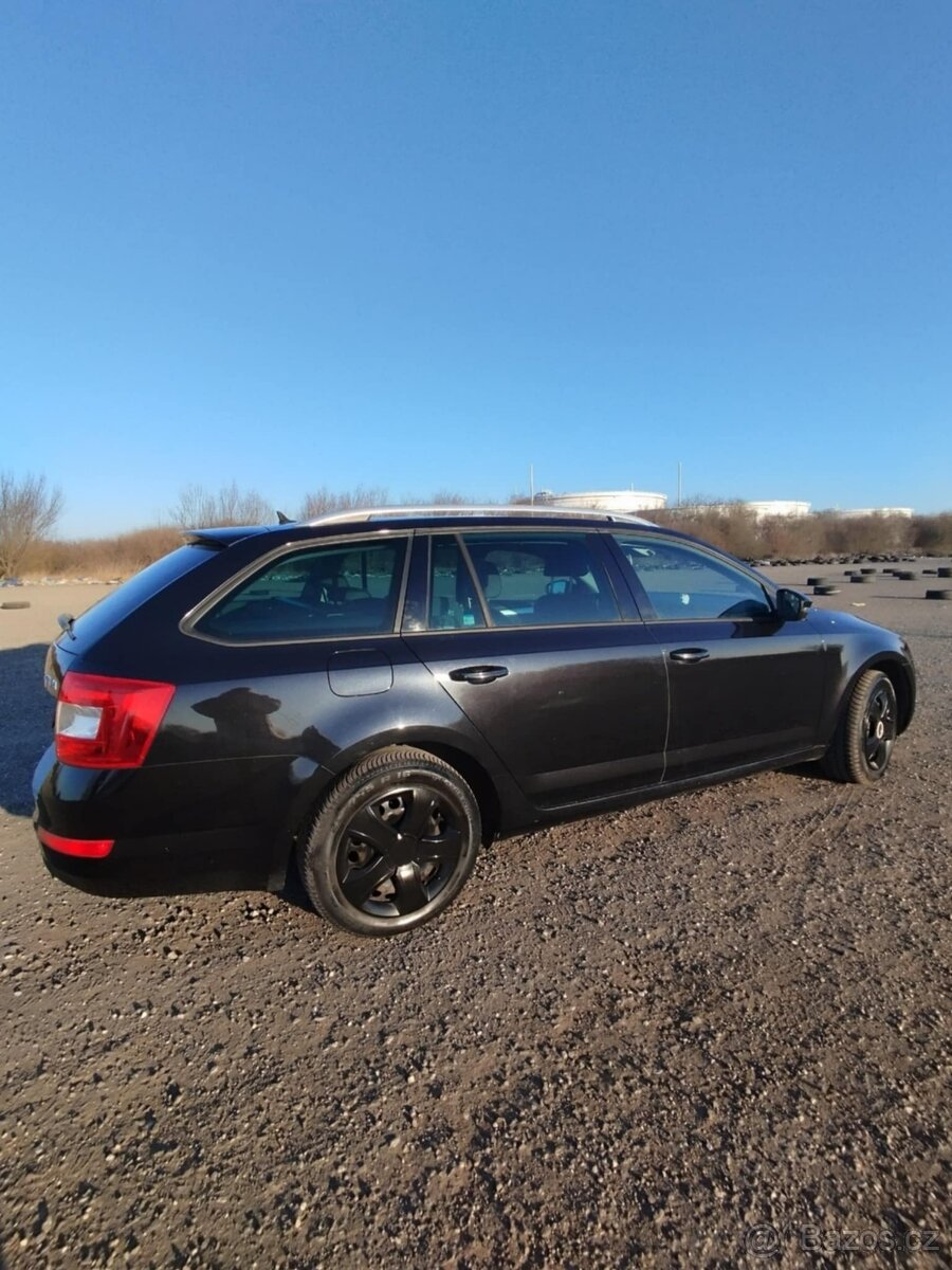 Škoda Octavia Combi 2.0 TDI Elegance/Style DSG - 7