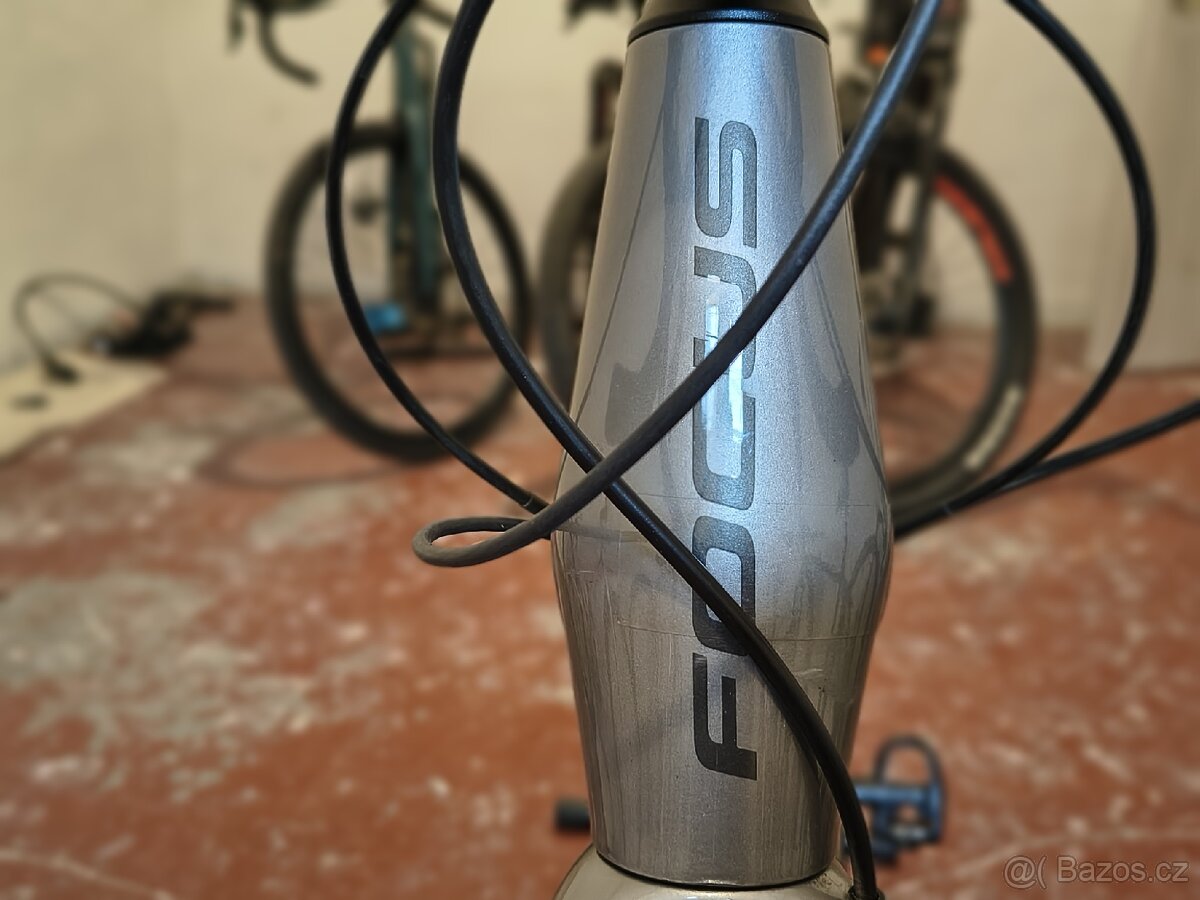 Silniční elektrokolo Focus Paralane2 6.8 - 7