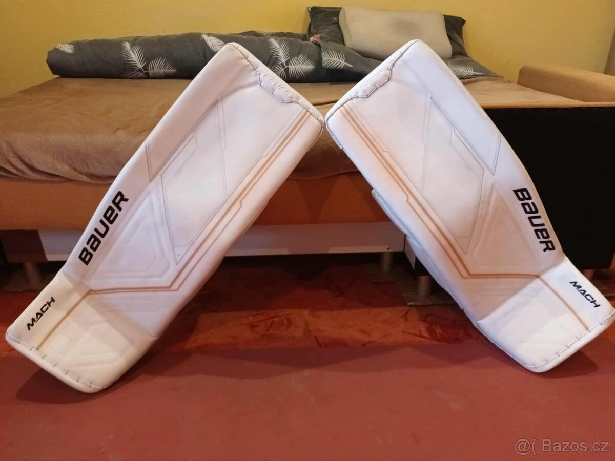 Brankářské betony BAUER SUPREME MACH, sr. M, (34+1), TOP - 7